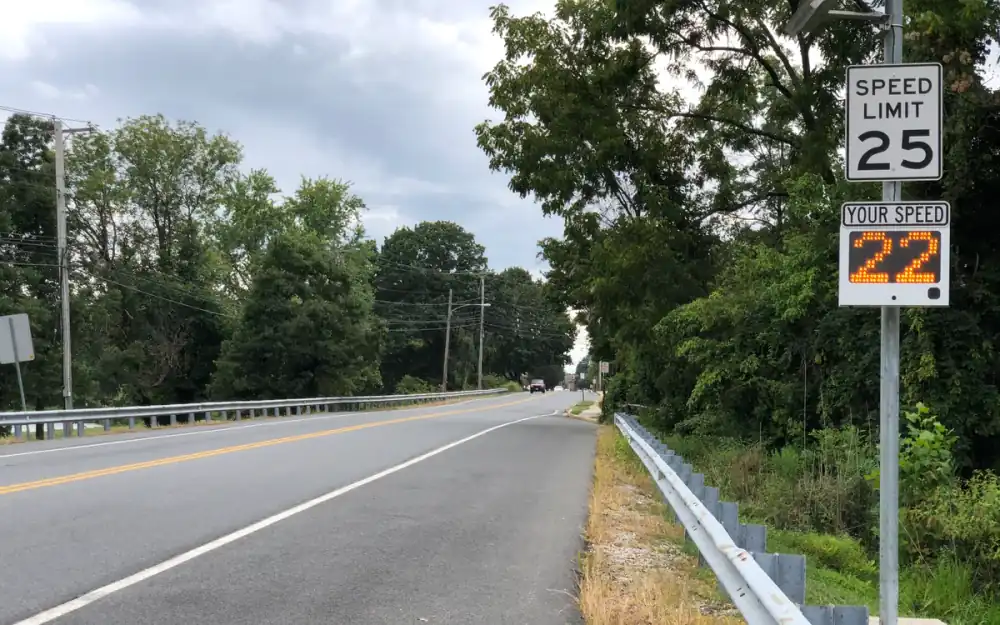 2021-08-16 16 17 45 View west along Maryland State Route 281 (Main Street) at Big Elk Creek in Elkton, Cecil County, Maryland - Elkton, MD